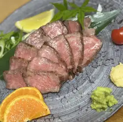 和牛の炙り刺