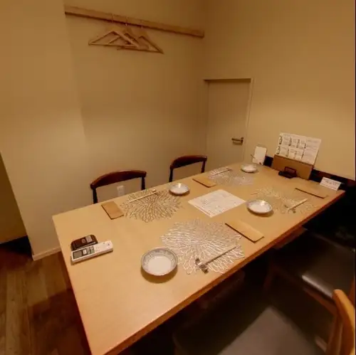 2名様から対応の完全個室
