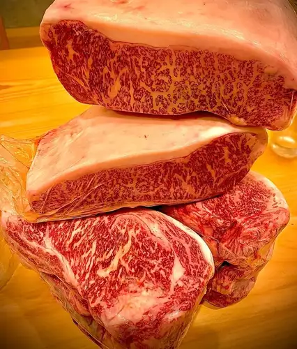 愛媛縣伊予牛肉和佐賀牛肉