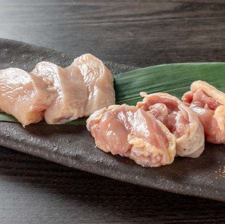 淡路鶏モモむね食べ比べ