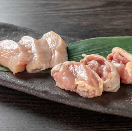 淡路鶏モモむね食べ比べ