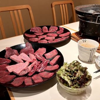 【平日限定飲み放題付コース】小鉢3種とミニサラダ、選べるお肉3品の全7品