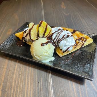 [Dessert] Charcoal-grilled waffle (chocolate banana/caramel banana)