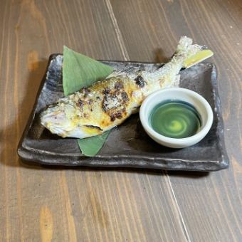 【夏季菜單/烤串】鹽烤香魚/烤玉米