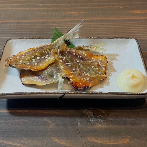 乾竹莢魚 / 炸蠶豆