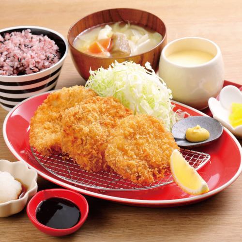 Pork fillet cutlet tray with edible vegetable miso soup