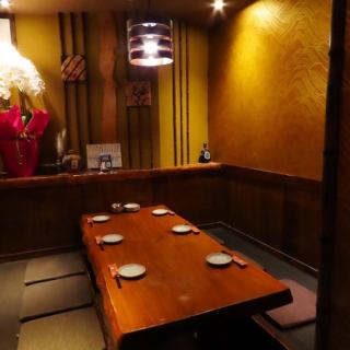 少人数でもOKの個室完備