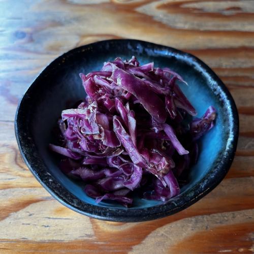 Marinated purple cabbage