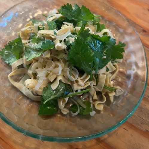 Healthy! Ethnic salad with dried tofu and coriander
