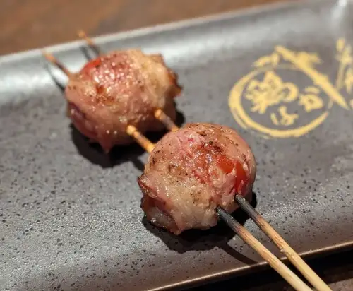 Cherry tomato rolls