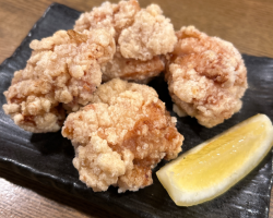 自家製鶏もも唐揚げ