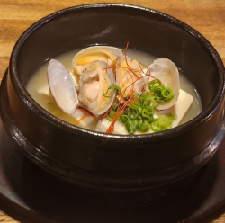 あさり出汁の湯豆腐