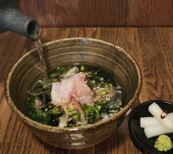 鮮魚のまご茶漬け