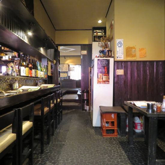 An Izakaya with a wide selection of hand-made menus from the famous yakitori