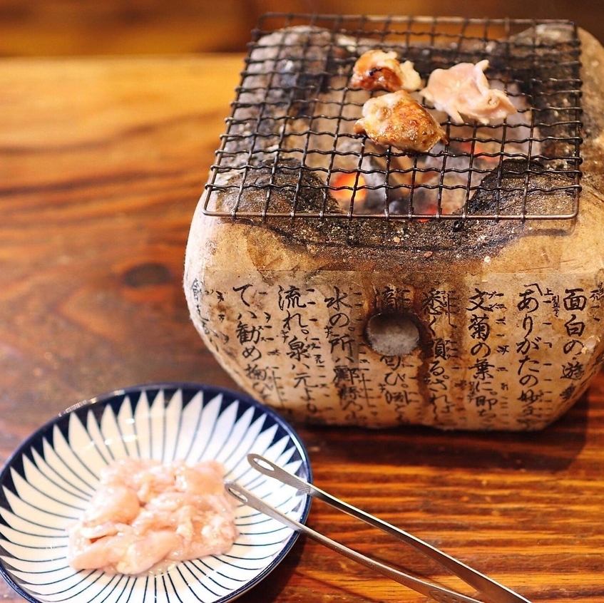 Kurohanabi的烤肉也很棒☆您还可以享受在木炭烤架上烤的新鲜荷尔蒙！