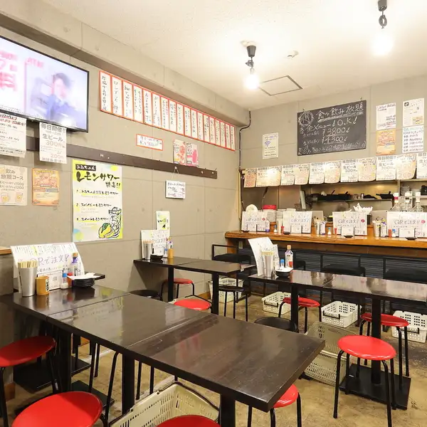【グループ・団体様でもご利用可能です♪】亀有での宴会・飲み会はとみちゃんできまり!お得すぎる食べ飲み放題のメニューもあるので、コスパ良く飲んで食べれます!友人同士の飲み会や、デート、女子会、同窓会、歓送迎会、忘年会、新年会など各種宴会で楽しく、美味しく、ご利用いただけます♪