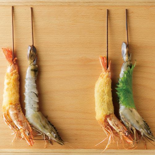 Large headed fried shrimp / headed shrimp shiso roll
