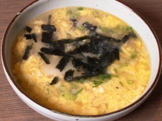 Tteok (Korean rice cake) soup