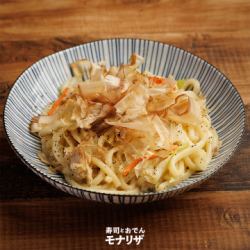 蒜蓉黄油炒乌冬面