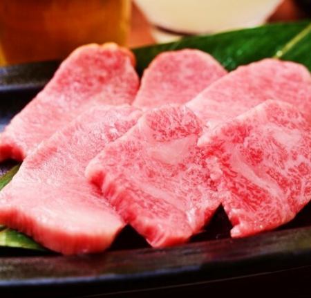 鮮度が自慢の焼肉をお手軽に堪能♪コースは1980円(税別)～！！