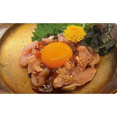 地鶏のユッケ