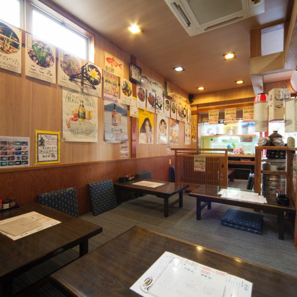 【Seats for the table can also be up to 20 people!】 3 minutes on foot from Soka station.This zodiac seats can accommodate up to 20 banquets with tables connected.Wild plants and menus with pictures lined up in the shop directing the feeling of home.There are also ken at the entrance of the shop, so you can enjoy freshly picked natural fish.