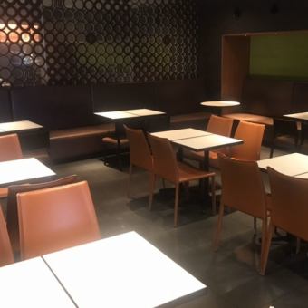 ご友人同士のカフェタイムに最適★