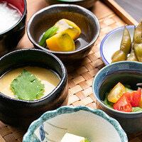 【ランチプチコース】お造り2種・宮崎牛ももミニステーキ等全7品2500円(税込)