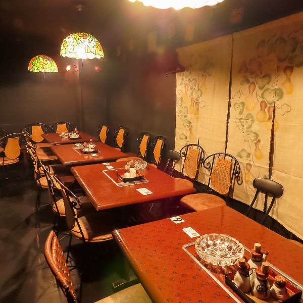 【宴会は最大2名～50名様も対応可能！】落ち着いた雰囲気の中で、心温まる宴会を楽しみませんか？店内奥のゆったりとした空間で、大型宴会をおいしい料理と共にお楽しみいただけます！予算に応じた様々なコースもご用意しておりますので、ぜひ合わせてご予約ください◎25名様以上で貸切も可能です♪