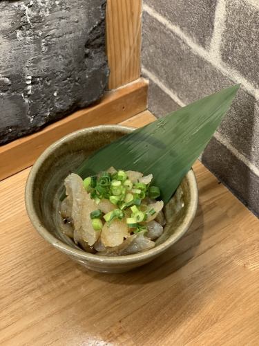 《珍味》くらげポン酢