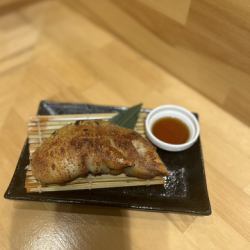 【その他】豚足の塩焼き