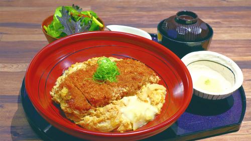 Okinawa pork loin cutlet Egg and rice bowl