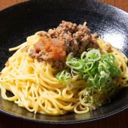 汁なし担々麺