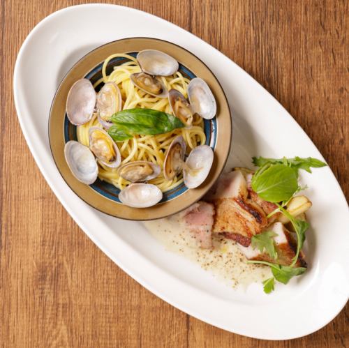 스프 스파게티 "봉고 레비안코" & 야마가타 돼지의 두꺼운 스테이크 - 고르곤 졸라의 모르네 소스