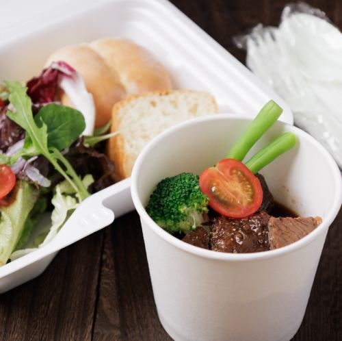 黒毛和牛ほほ肉の赤ワイン煮込み