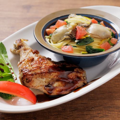 広島県産牡蠣とほうれん草のペペロンチーノ & 骨付きチキンのコンフィ ー熟成バルサミコソースー