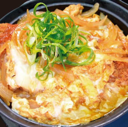 マグロカツ丼