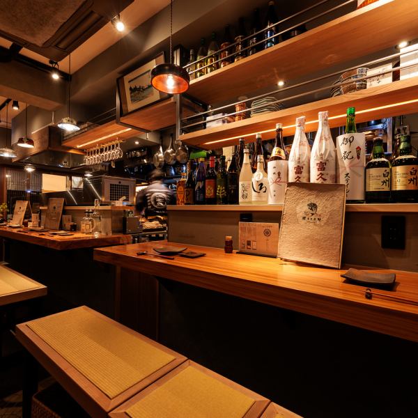 ご家族での団らんや、ご友人との気兼ねない飲み会など、カジュアルに本格的な和食を楽しみたい時におすすめです。美味しいお酒とこだわりのお料理で思い出に残る楽しいひとときをご提供します。