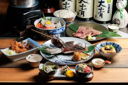 【에노시마 지어와 쇼난우시의 만끽 코스】 선부에서 원시구이·쇼난우로 노바야키 등 원 랭크상의 요리를 만끽