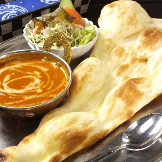 Near the station ★ Enjoy authentic Nepalese and Indian cuisine ♪
