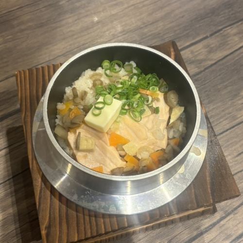 【釜飯】あさりバターの釜飯/鮭バターの釜飯 