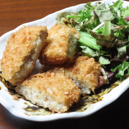 皮のカリカリ揚げ/おつまみコロッケ