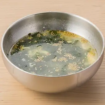 わかめスープ
