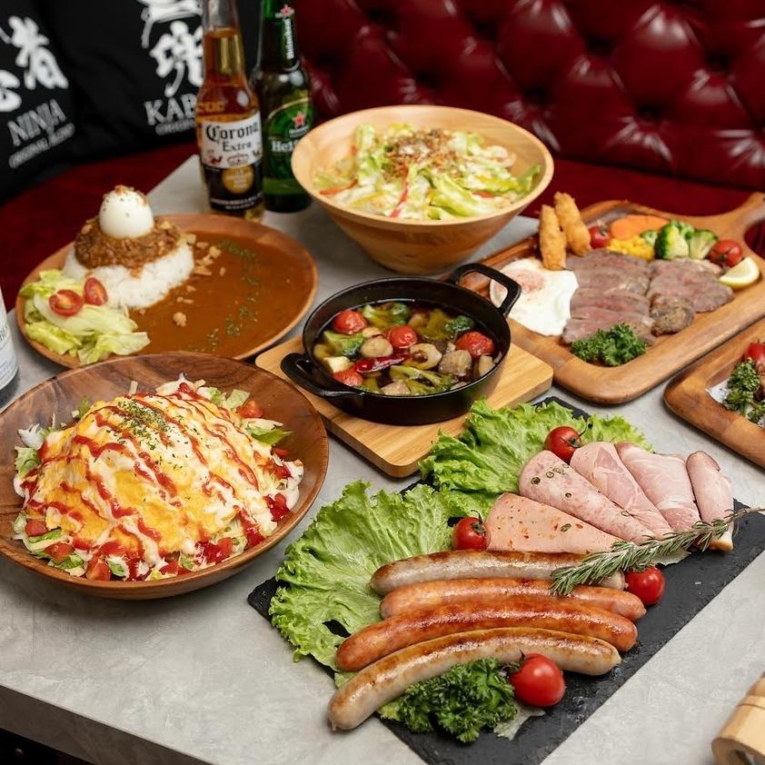 会話も弾む美味しいお料理と豊富なお酒で、愉しいひと時を☆