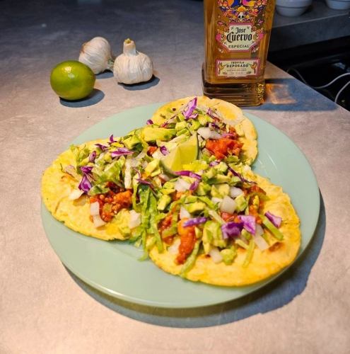 <WDOG Original★> Homemade Tacos 1400 yen (tax included) ~