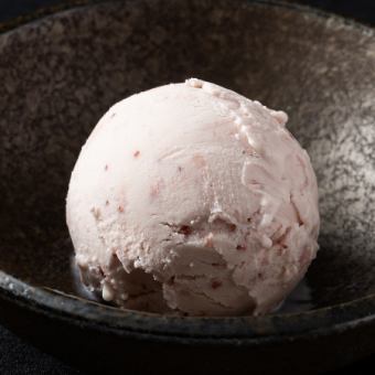 【福岡産】あまおうアイスクリーム