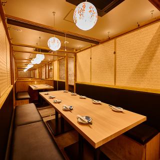 まったりとお話するのもワイワイ盛り上がるのも使い方はお客様次第！おしゃれな店内となっておりますので周りを気にせずお楽しみいただけます！お席のご要望などございましたらお気軽にお電話でお問い合わせくださいませ！(千葉駅/個室/牛タン/焼き鳥/肉寿司/食べ放題/飲み放題/デート/20時以降/記念日/接待/宴会)