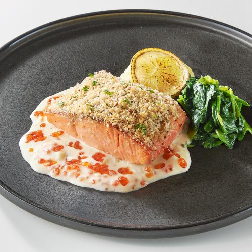 Salmon baked in crispy herb breadcrumbs with honey mustard