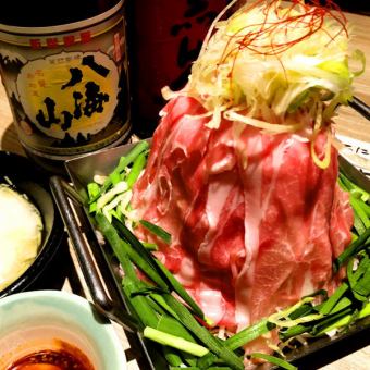 「梦味味猪肉火锅」×「2.5小时无限畅饮」共7道菜品，肉套餐3,850日元！