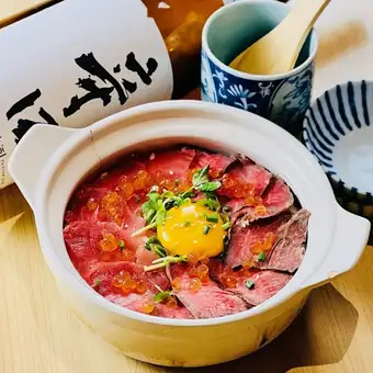 【とろにくの期間限定宴会】3h飲み放題付き&ローストビーフ土鍋飯【とろにくコース】 4500円~